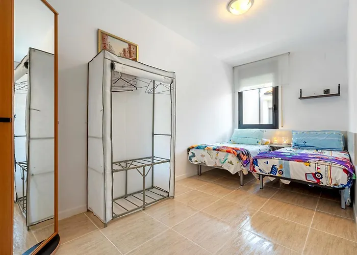 Casa Roc De Sant Gaieta 펜션 *