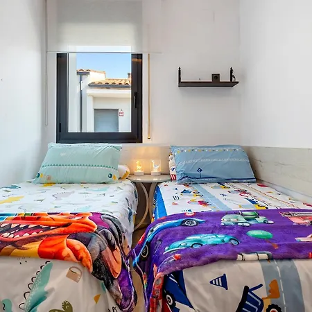 Casa Roc De Sant Gaieta Vakantiehuis Roda de Bará