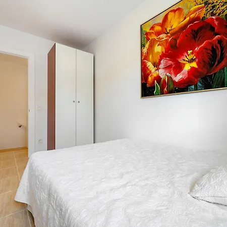 Casa Roc De Sant Gaieta Vakantiehuis